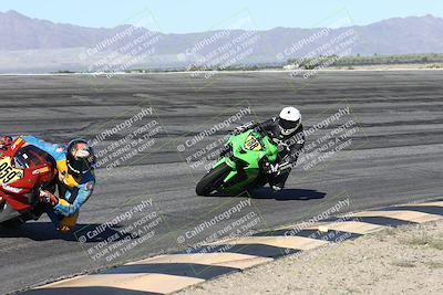 media/Jan-16-2026-CVMA Friday Practice (Fri) [[6f2bf47531]]/5-Racer 4-Trackday1/Session 2 (Bowl)/